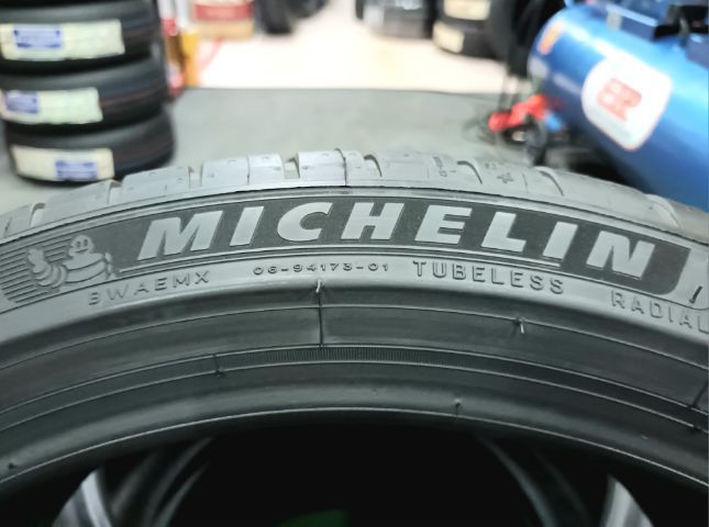 Michelin 235 40 18 ต้นปี23 ประกันบวม 2 ปี ใส่ฟรี-ส่งฟรี(เก็บเงินปลายทาง)ชุดละ 21800.-NET รูปที่ 6