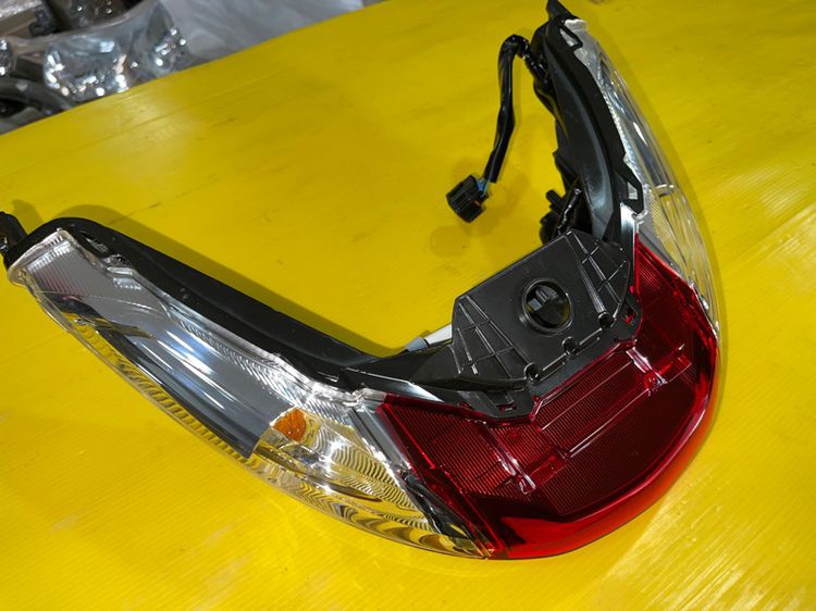 ไฟท้ายลีด125 Lead125 แท้ รูปที่ 2