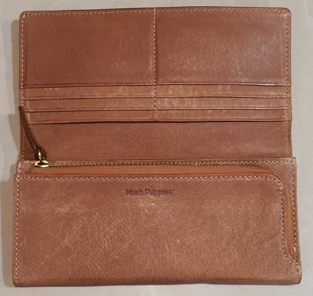 กระเป๋าสตางค์ทรงยาว (ฮัช พัพพีส์) Hush Puppies รูปที่ 3