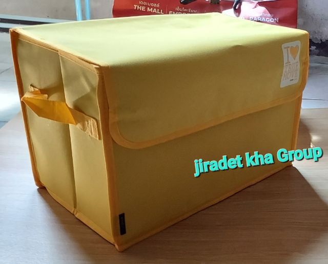 กล่องเก็บของ I💛TRUEMOVE แบบพับเก็บได้ มีหูหิ้ว 2 ข้างกล่อง ขนาดกล่องเมิ่อ กางกล่องออก มีขนาดเพียง 13 ×10 × 9 นิ้ว สินค้าพรีเมี่ยม
 รูปที่ 5
