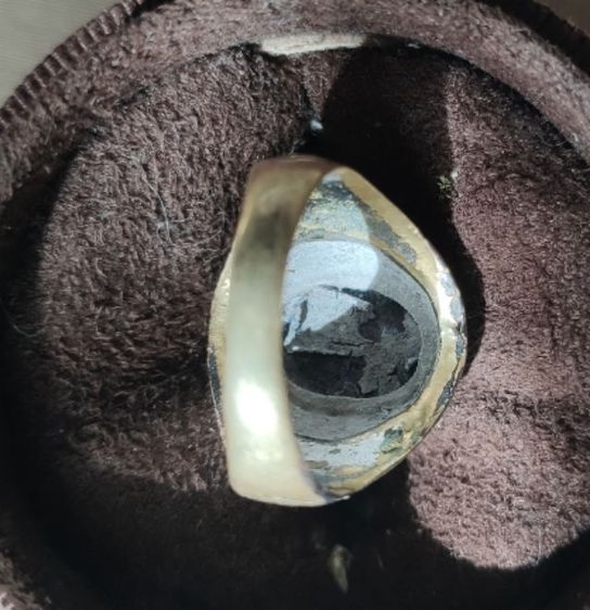 แหวนข้าวตอกพระร่วง (ปี พ.ศ.2528) หลวงพ่อฤษีลิงดำ วัดท่าซุง รูปที่ 4