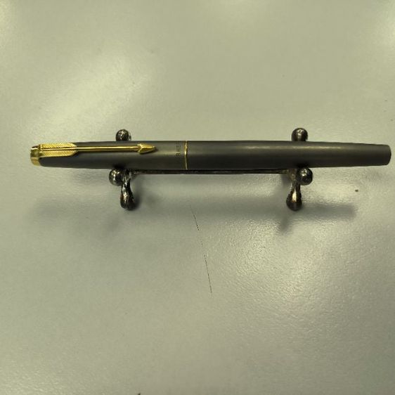 ปากกา Parker T1 titanium rollerball Pen made in USA หายาก