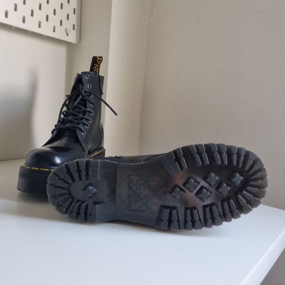 รองเท้าบูท Dr.Martens Jadon Boot Smooth Leather Platforms มือสอง รูปที่ 8