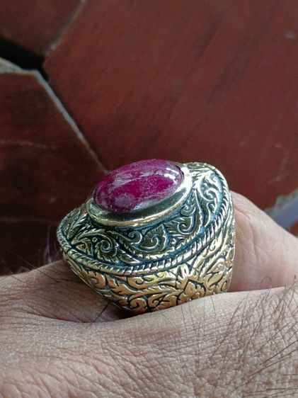 แหวนเงินลายไทยทับทิม รูปที่ 3