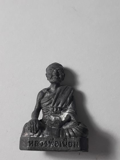 รูปหล่อหลวงพ่อเนียมวัดน้อยรุ่นฉลองวัดปี 62 รูปที่ 5