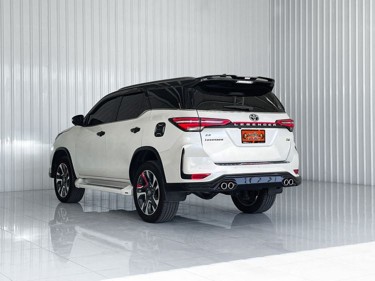Toyota Fortuner 2022 2.4 LEGENDER 4WD AT Utility-car เบนซิน เกียร์อัตโนมัติ ขาว รูปที่ 4