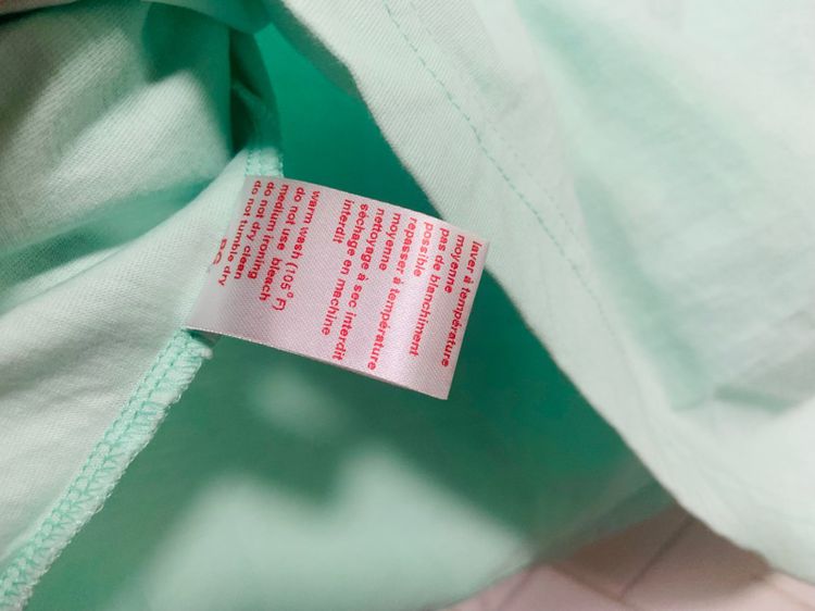 เสื้อกล้าม LACOSTE กระเป๋าอกซ้าย แท้ 💯 size 5 ขนาด อก 20.5 ยาว 27 นิ้ว สภาพใหม่มาก สีเขียวมิ้น ดีเทลสวย เนื้อผ้าดีมาก หายากน่าสะสมครับ รูปที่ 4