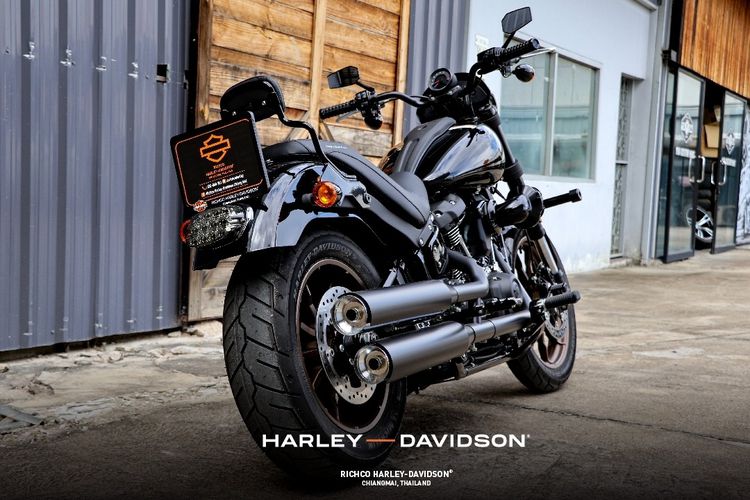 Harley-Davidson Dark Custom Low Rider™ S รูปที่ 3