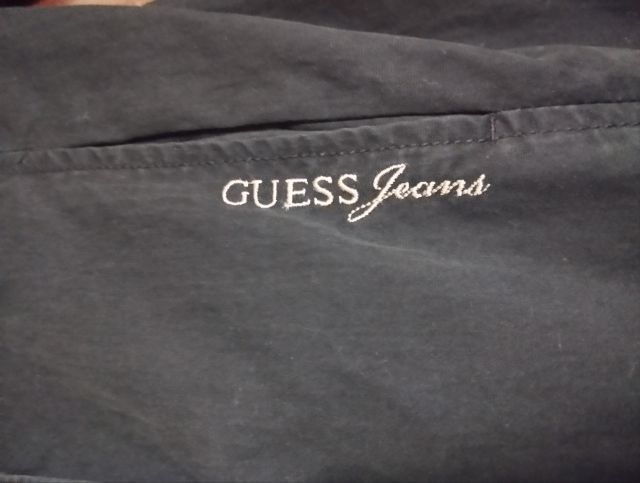 เสื้อ Guess jeans สวย รูปที่ 2