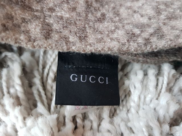 ผ้าพันคอ Gucci แท้ สภาพใหม่ รูปที่ 5