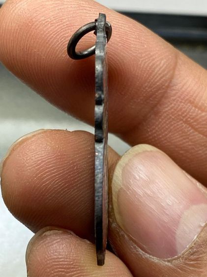 เหรียญหลวงปู่เอี่ยม หลังยันต์สี่ ลงยา รูปที่ 4