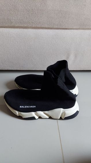 รองเท้าบู้ทสั้น Balenciaga  ไซส์ 35  รูปที่ 4