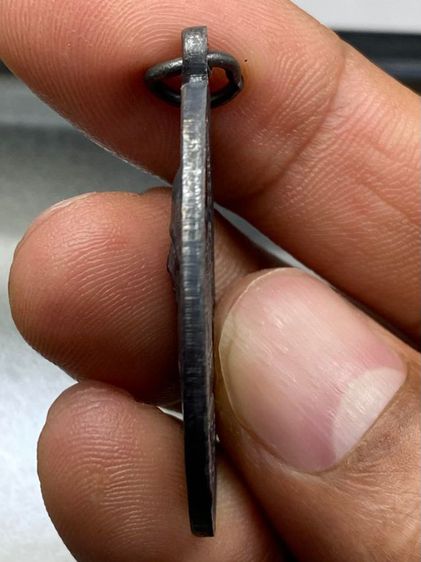 เหรียญจตุรพิธพรชัยหลวงพ่อกวย พร้อมกล่อง รูปที่ 5