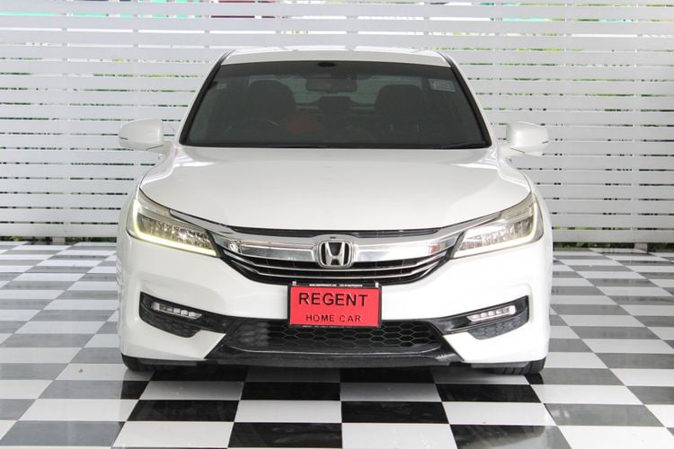 Honda Accord 2016 2.0 EL i-VTEC Sedan เบนซิน ไม่ติดแก๊ส เกียร์อัตโนมัติ ขาว รูปที่ 2