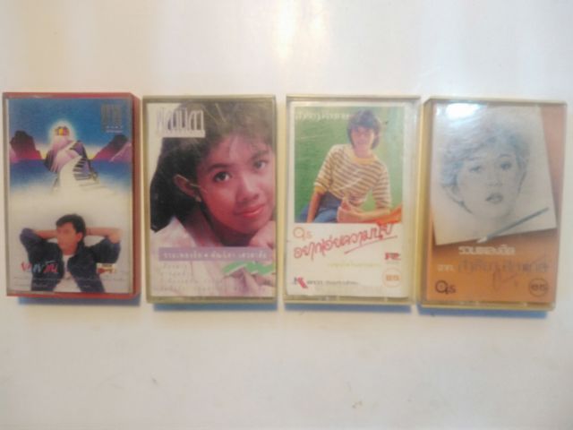 ้ขายเทป​คาสเซ็ท​เพลง​ชุด​ลิขสิทธิ์​ ลูก​ทุ่ง​และลูกกรุง รูปที่ 5