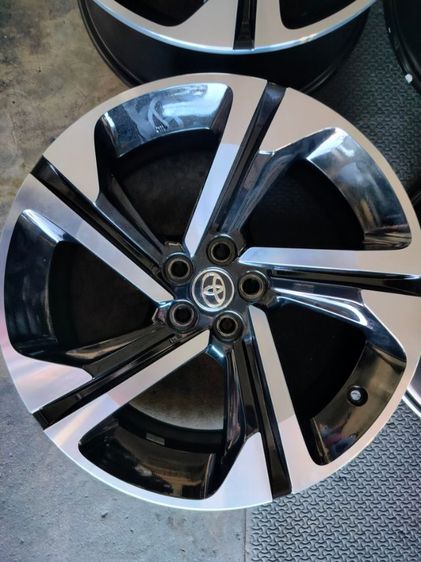 ล้อแม็กโตโยต้าขอบ18 5รู100 รูปที่ 4