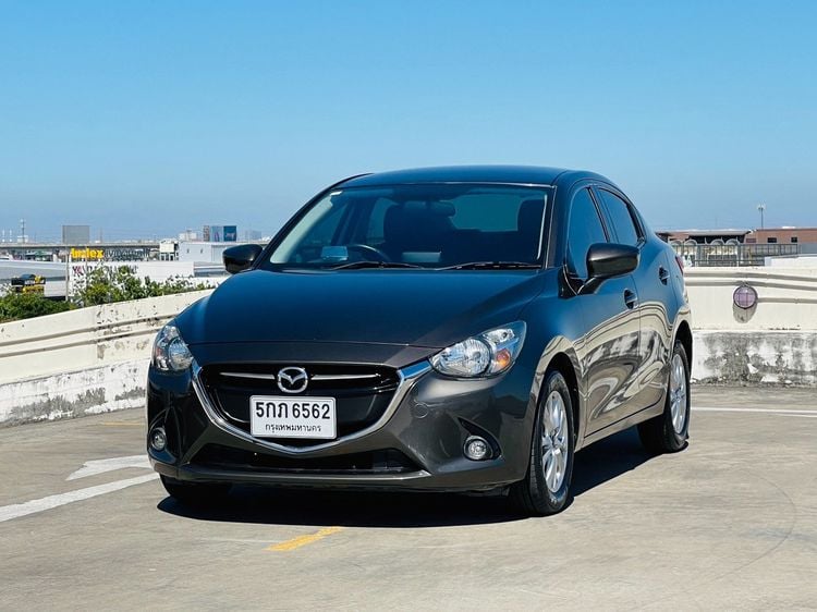 Mazda Mazda 2 2016 1.3 High Plus Sedan เบนซิน ไม่ติดแก๊ส เกียร์อัตโนมัติ น้ำตาล