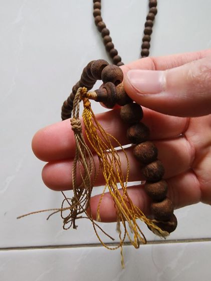 สร้อยลูกปะคำ เก่าเก็บ เดิมๆ ปี 2541 รุ่นเก่า หายาก สร้างน้อย เมตตา มหานิยม รูปที่ 3