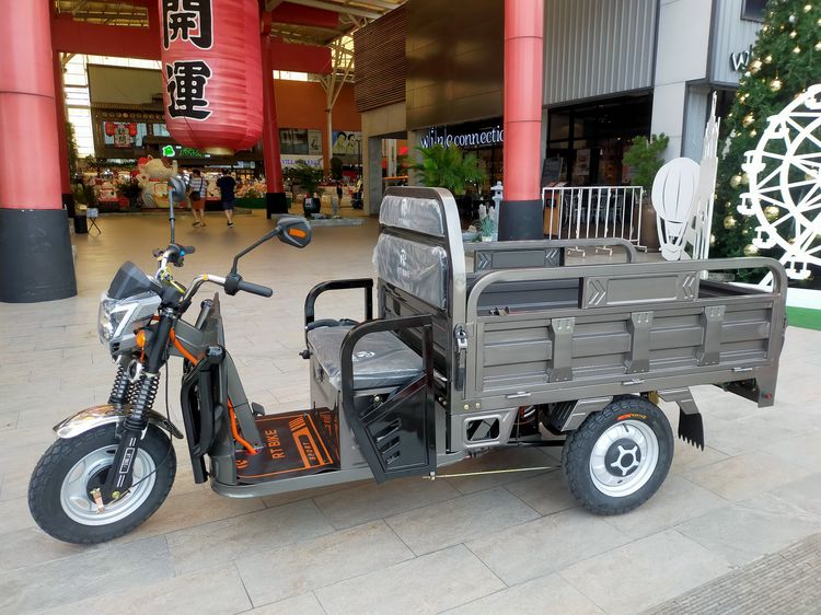 รถสามล้อไฟฟ้า 2025  กระบะบรรทุก ขนาดใหญ่ ยกดั้มได้ มอเตอร์ 1500 w.  รุ่น RT Per 1200 ขนาดรถ กว้าง 100cm. ยาว 290 cm สูง 132 ขนาดกระบะ กว้าง  รูปที่ 15