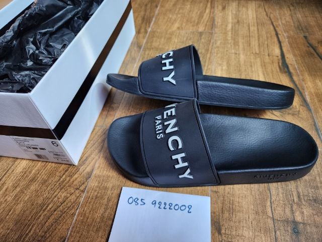 Givenchy รองเท้าแตะสวม สวย รูปที่ 9