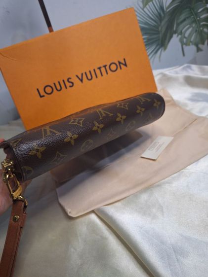 เลขนำโชค946 Louis Vuitton Monogram Canvas Orsay Clutch vintage bag รูปที่ 7