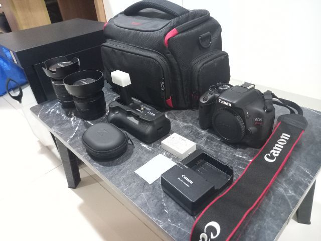 กล้อง DSLR ไม่กันน้ำ กล้อง Canon Kiss X4 (550D)