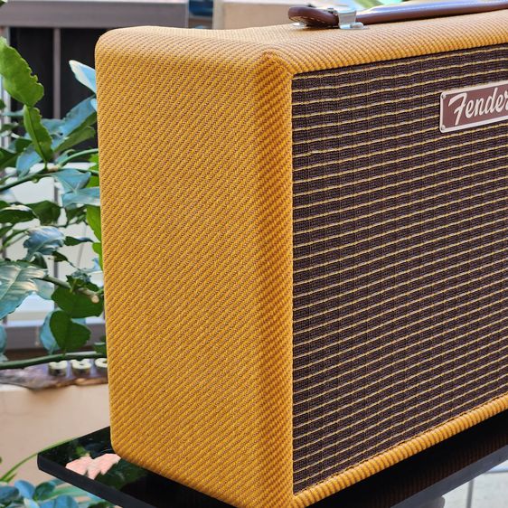 ลำโพงบลูทูธ Fender Monterey Tweed Yellow ประกันเหลือถึง 07 04 2024 รูปที่ 11