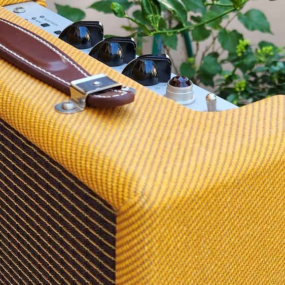 ลำโพงบลูทูธ Fender Monterey Tweed Yellow ประกันเหลือถึง 07 04 2024 รูปที่ 6