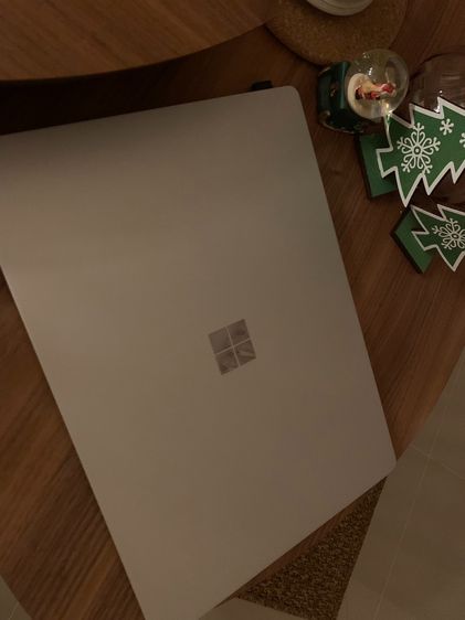 Microsoft Surface Laptop Model 1769 รูปที่ 2