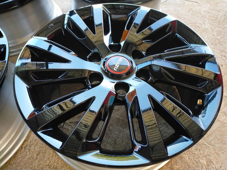 แม็กอีซูซุ ป้ายแดง ขอบ18กว้าง7.5 et33 สีอบpowder coat รูปที่ 3