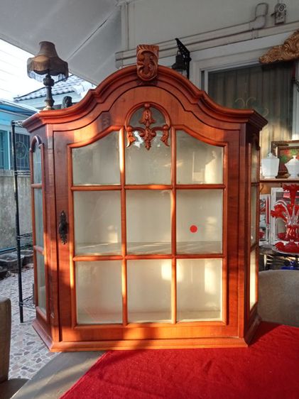  งานยุโรป..ตู้ไม้ใส่ของโชว์เก่าโบราณงานยุโรปขนาดใหญ่สภาพเยี่ยมขายเหมา 3 ใบ 9,999 บาท รูปที่ 17