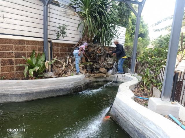 รับซ่อมบ่อรั่ว บ่อร้าว ทำน้ำพุ ดูแลปลาคาร์ฟ.รับแก้ระบบกรองปลาคาร์ฟ รูปที่ 2