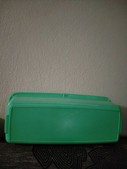 กล่องทัพเพอแวร์สีเขียว รูปที่ 3