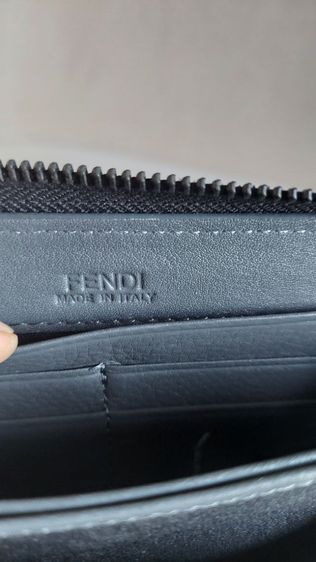 กระเป๋าตังใบยาว Fendi  รูปที่ 9