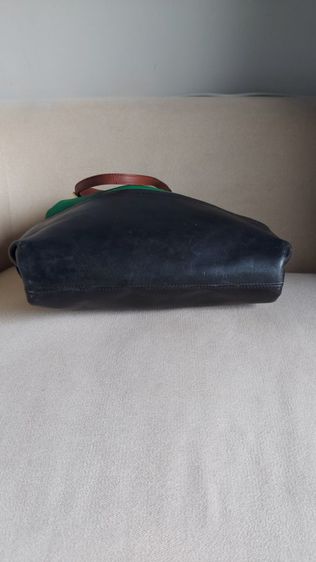 กระเป๋า Fendi ใบใหญ่ สีเขียวเหนี่ยวทรัพย์ รูปที่ 5