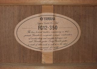 กีตารโปร่ง 12 สาย YAMAHA FG12-350-4