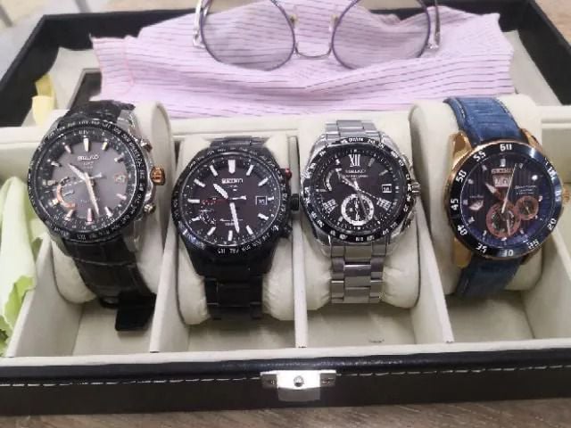 หลากสี รับซื้อนาฬิกา Seiko ระบบ AUTO ทุกรุ่น ไม่จำกัดจำนวน