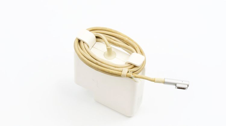 Apple 85W MagSafe Power Adapter (for 15- and 17-inch MacBook Pro)  - ID24010027 รูปที่ 4