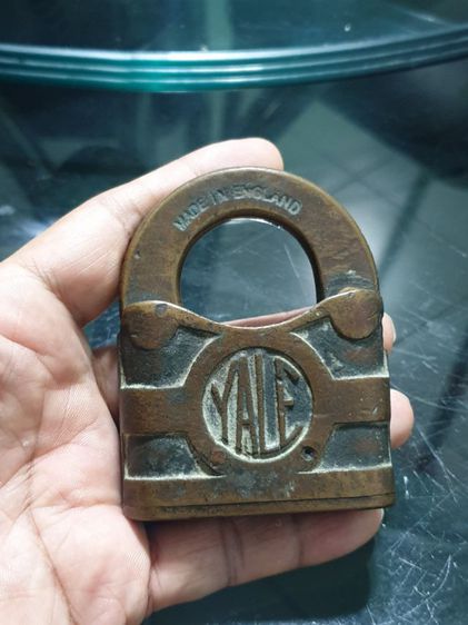 แม่กุญแจเก่า ผลิตจากประเทศอังกฤษ เก่าตามสภาพ ไม่มีลูกกุญแจ รูปที่ 4