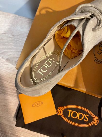 Tod’s women shoe รองเท้าผู้หญิง ของใหม่ ครบกล่อง มือ1 สีสวย ราคาช็อป 23000บาท รูปที่ 3