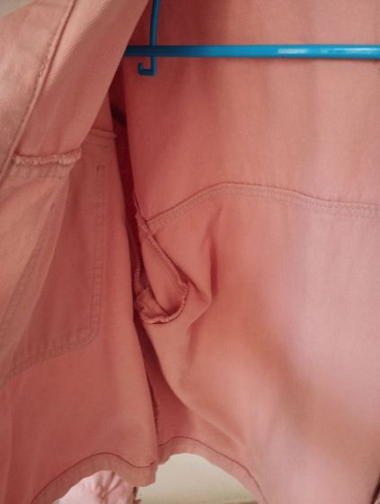 เสื้อสเว้ทเตอร์ผู้หญิงแนวสปอร์ต ยี่ห้อ Defry 01สีโอวัลติน รูปที่ 3