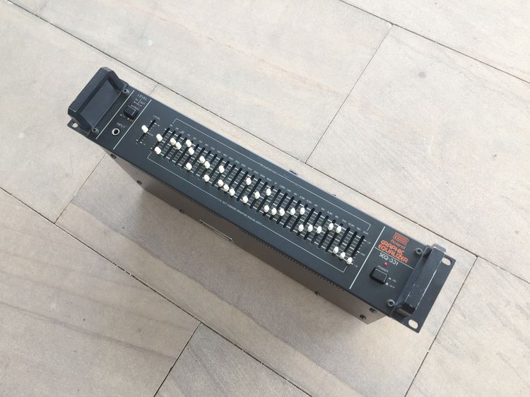 Roland SEQ-331 Analog Graphic Equalizer (Made in Japan) รูปที่ 3