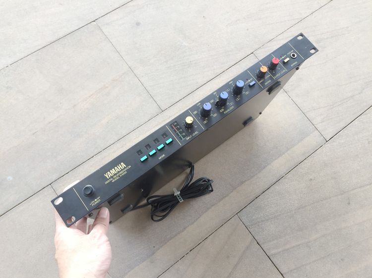Yamaha R1000 Digital Reverberation with EQ (Made in Japan) Kaidee