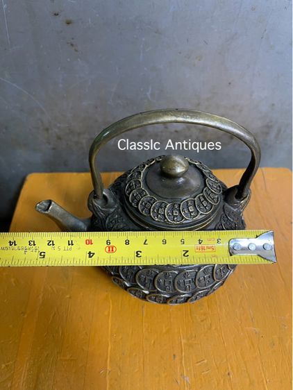 กาน้ำชา ลายเหรียญจีนทองเหลือง รูปที่ 8