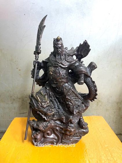 เทพเจ้า กวนอูขี่มังกรทองเหลืองรมดำ A19