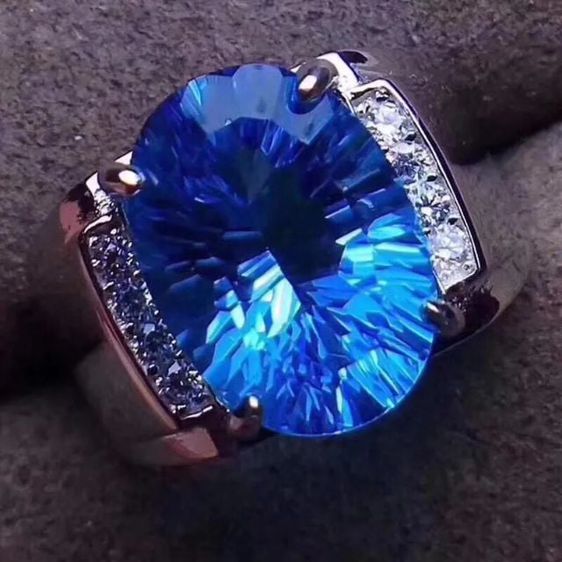 แหวน Swiss Blue Topaz  รูปที่ 1
