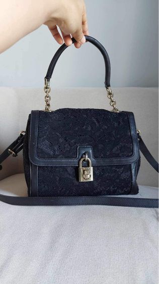 กระเป๋า dolce and gabbana ผ้าลูกไม้  รูปที่ 9