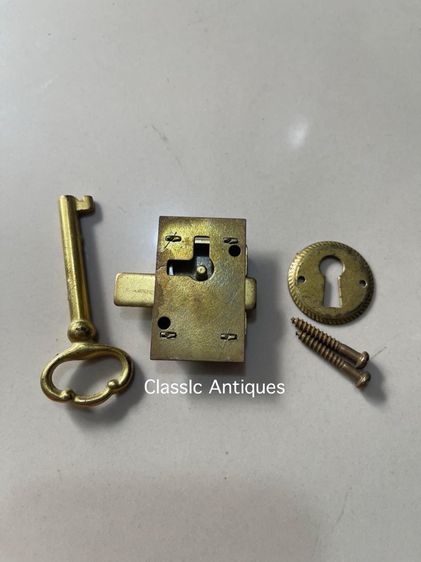 กุญแจตู้ โบราณ รูปที่ 2