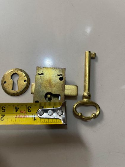 กุญแจ ตู้ โบราณ รูปที่ 4