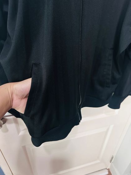 เสื้อวอร์มสีดำ แบรนด์ Puma vintage รูปที่ 6